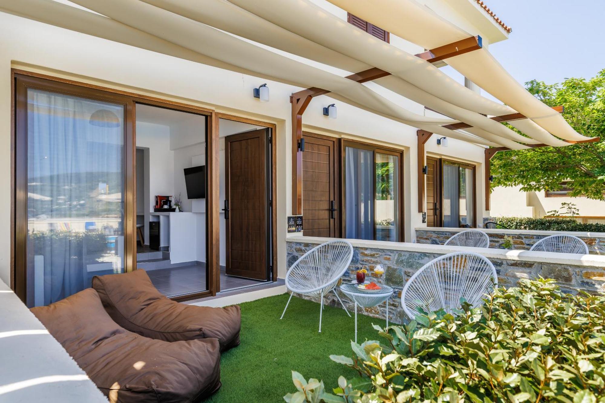 Hotel Holidays &