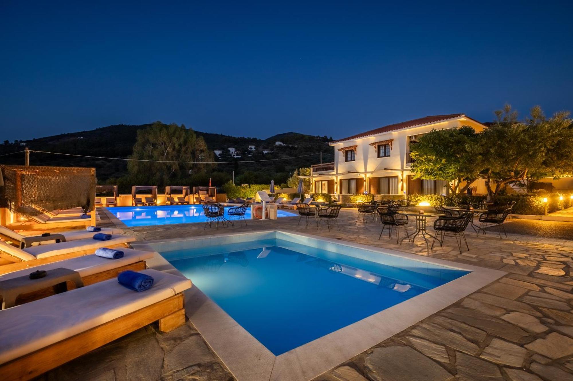 Holidays & 5* Skopelos Town