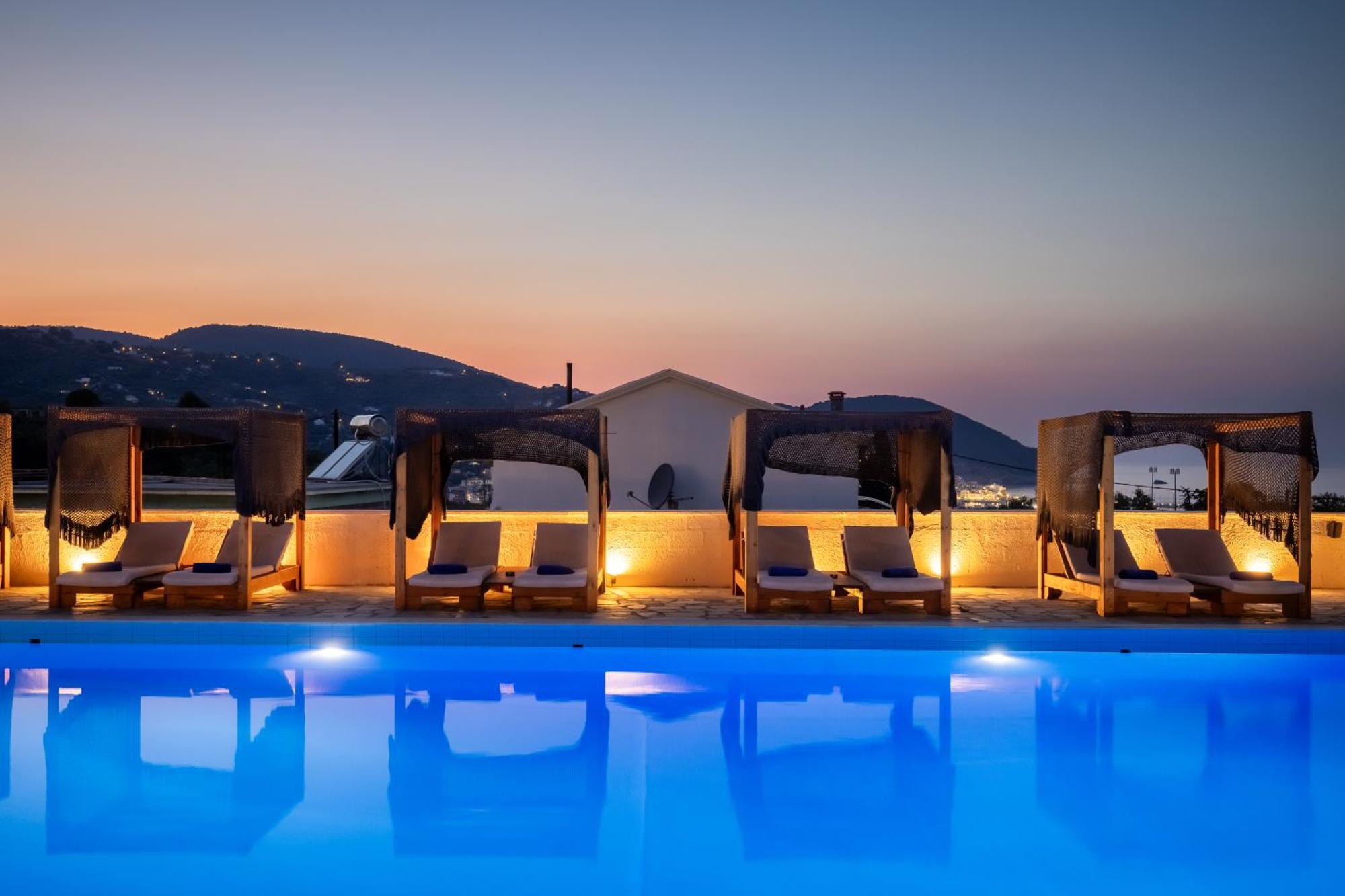 Holidays & 5* Skopelos Town